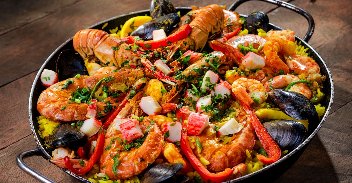 Designing Your Ideal Paella Menu for Any Event