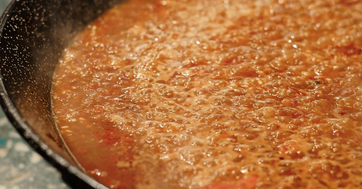 How to Choose the Best Protein for Traditional Spanish Paella