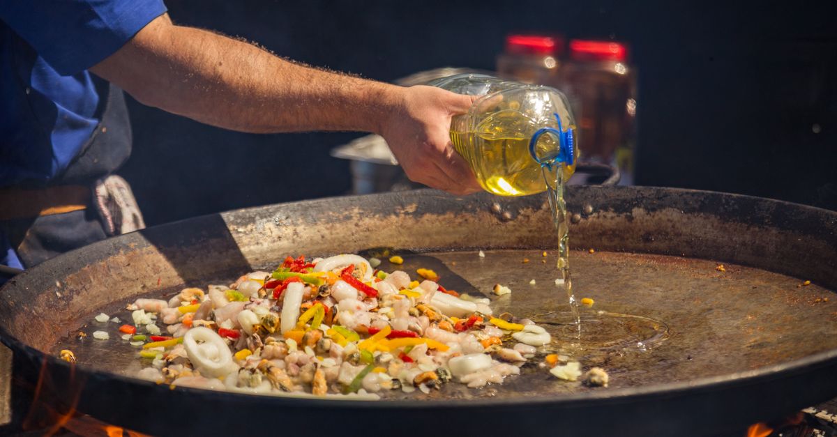 The Advantages of Paella Catering for Sydney's Corporate Functions